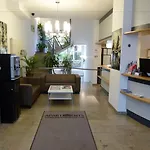 Am Brandenburger Tor *