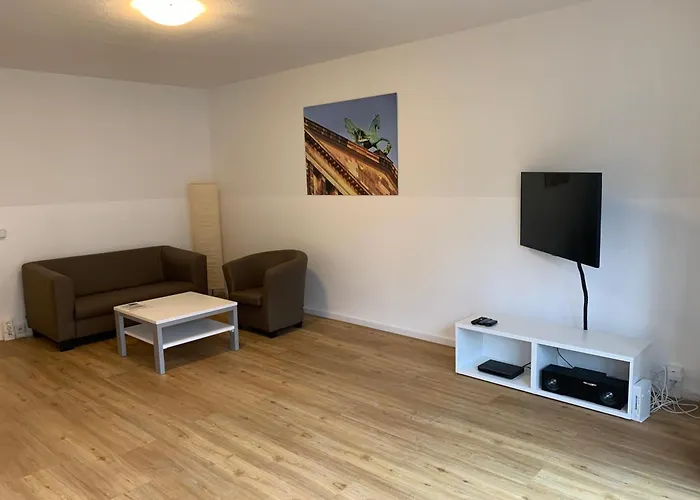 아파트먼트 암 브란덴부르거 토르 *