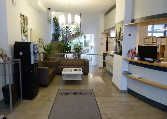 아파트먼트 암 브란덴부르거 토르 *