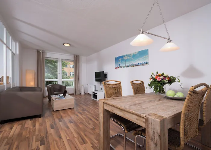 아파트 아파트먼트 암 브란덴부르거 토르 *