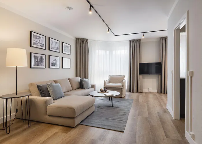 أم براندنبورغر تور *