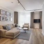 Am Brandenburger Tor *