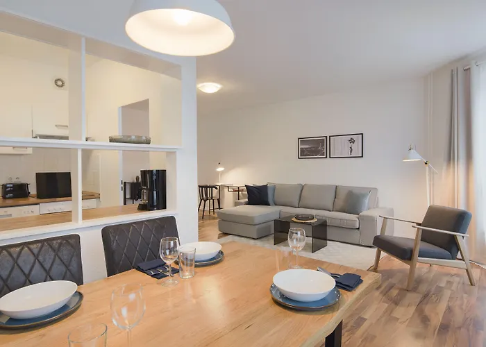 アム ブランデングルガー トール